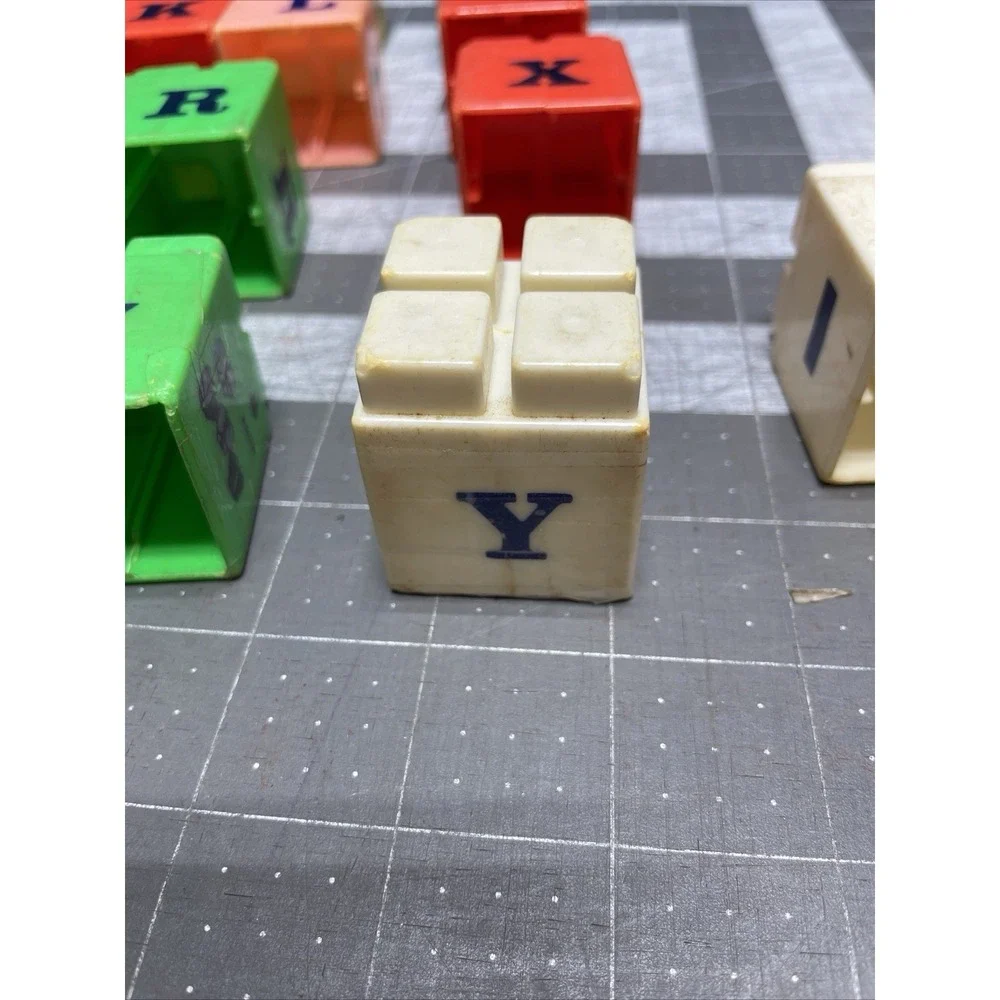 Set of 28 Plastic Blocks 4 sided‎ Puzzle ABC's Word